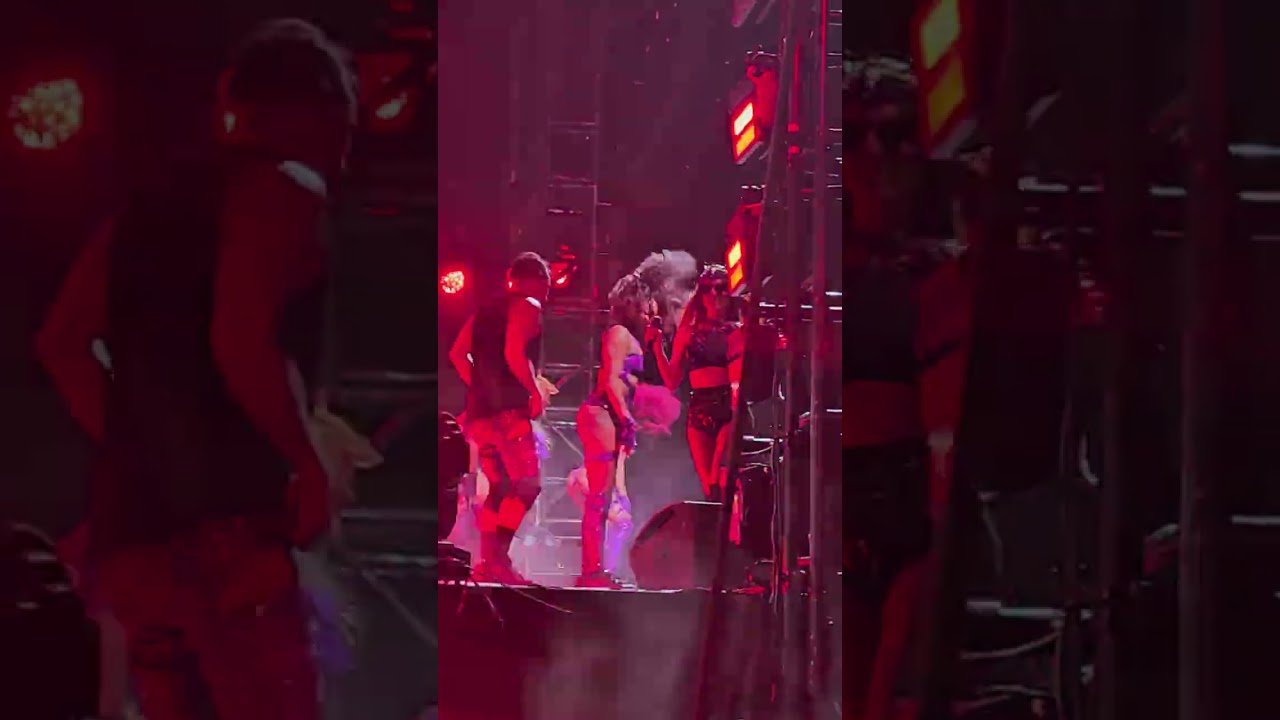 Ensaios da Anitta 2026 Sambodromo de Paulinia SP #Anitta #Beats #Ensaiosdaanitta2026 