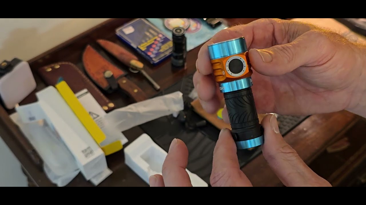 Olight Baton Turbo unboxing