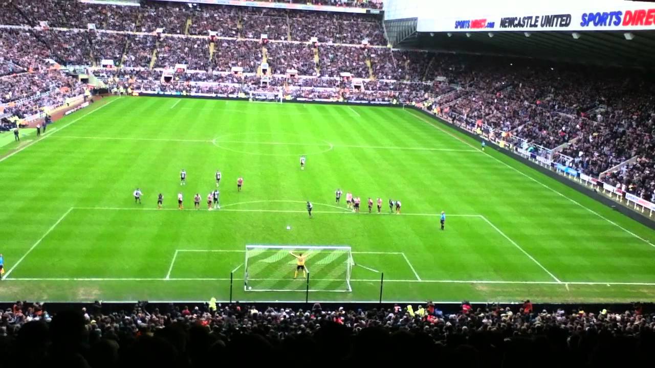 Demba Ba penalty miss vs 5under1and (scum)