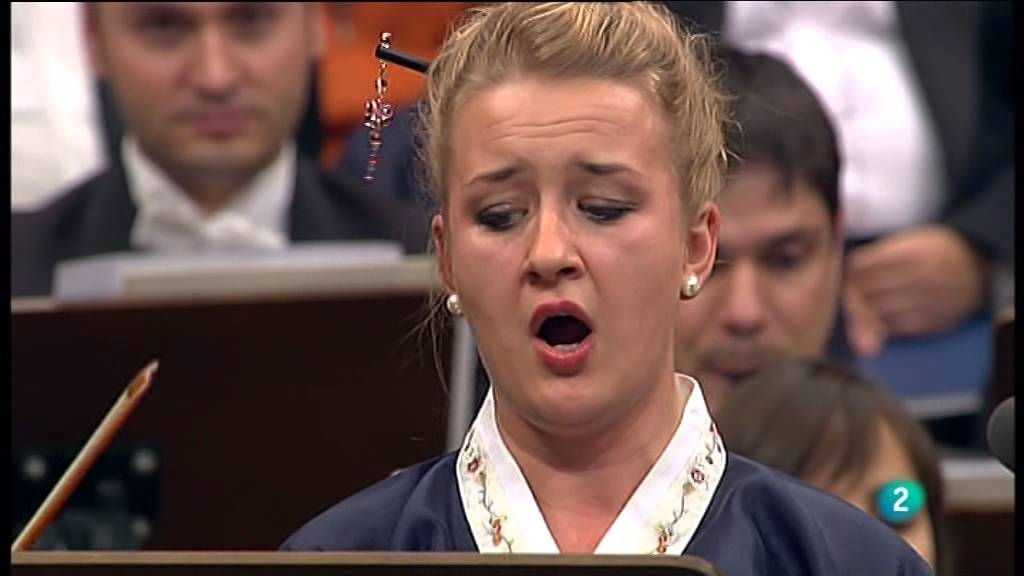 Kagopa.  Añoranza. 가고파 . Soprano : Urszula Bardlowska.