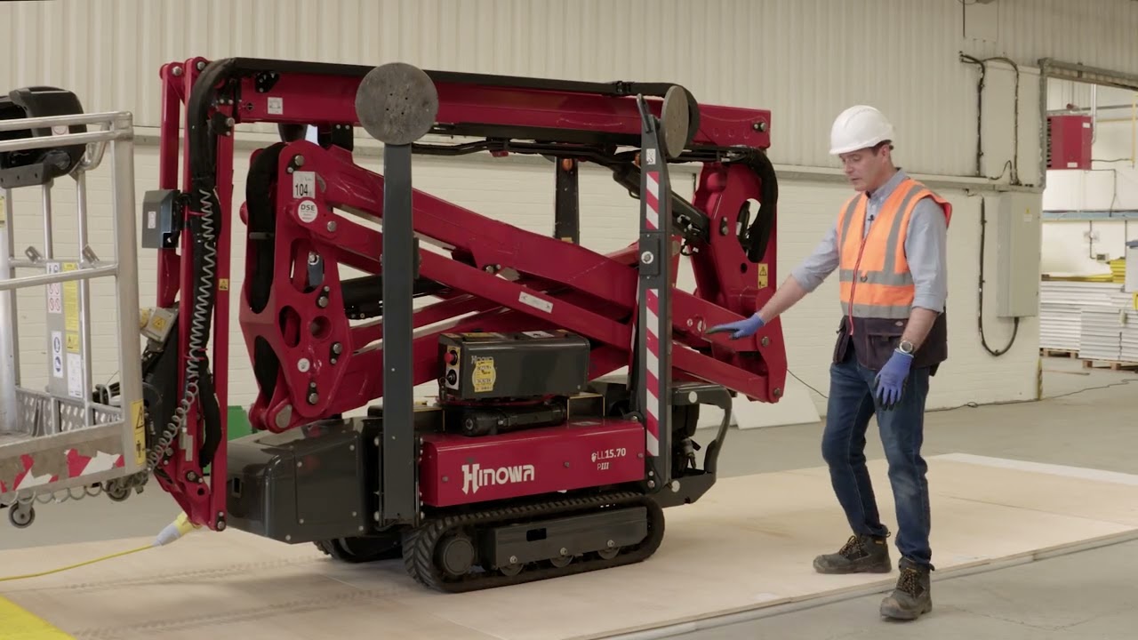 Demo highlighting poor practice when using plywood as load spread