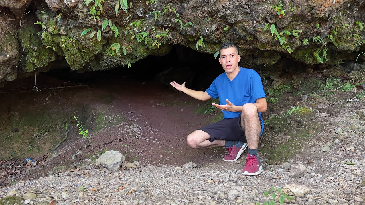 Entré a una CUEVA de MILES DE AÑOS en Panamá | Cerro Guacamaya