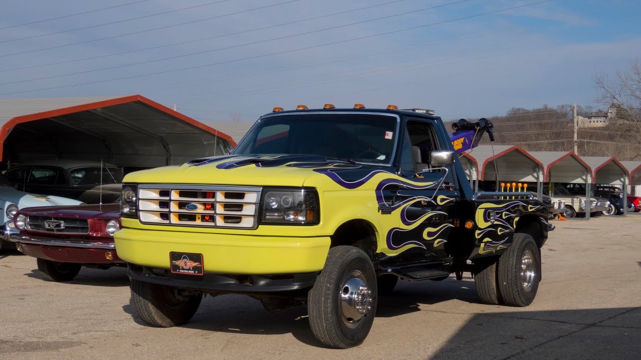 1990 Ford F-350 XLT 5 Speed Tow Truck | Full Tour, Start Up, and Test Drive