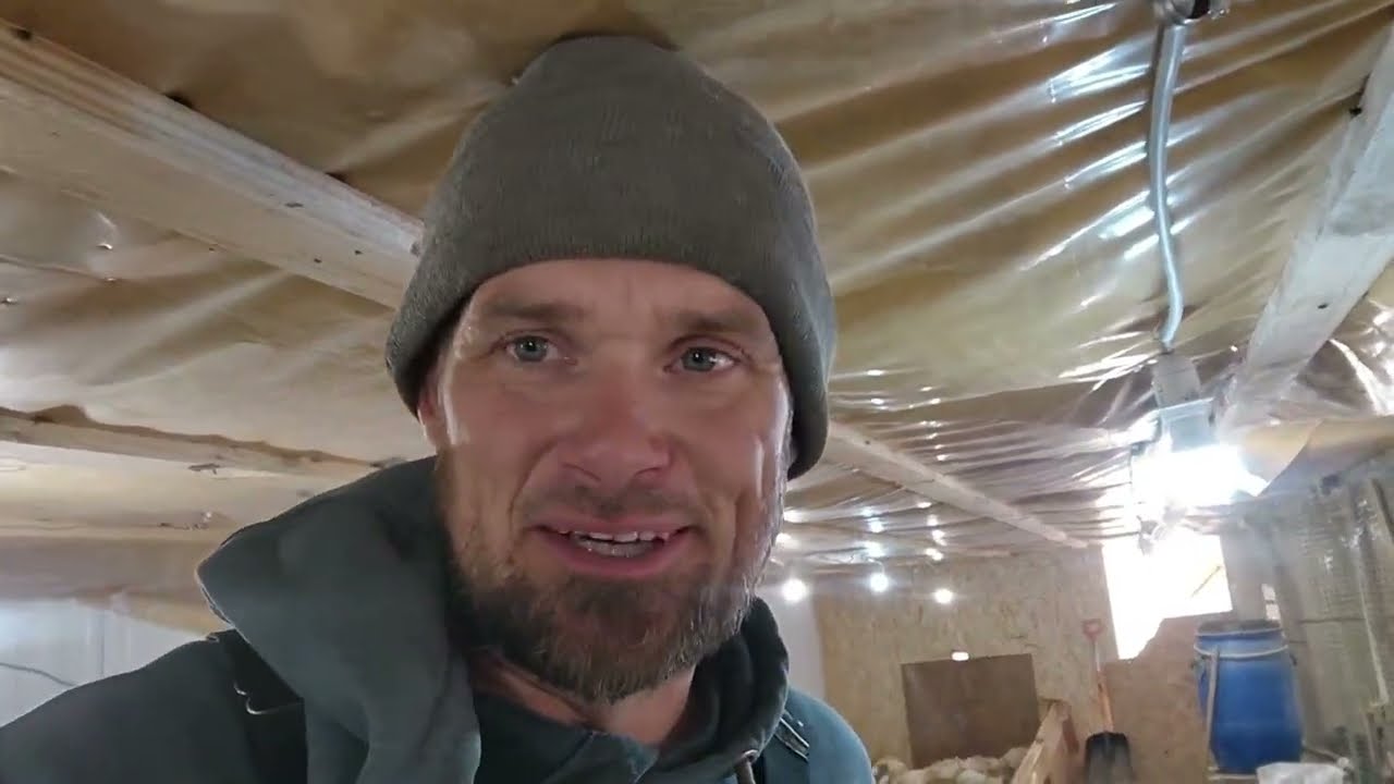 &ldquo;Breaking Barn News: Arend Reports Live from the Farm!&rdquo;