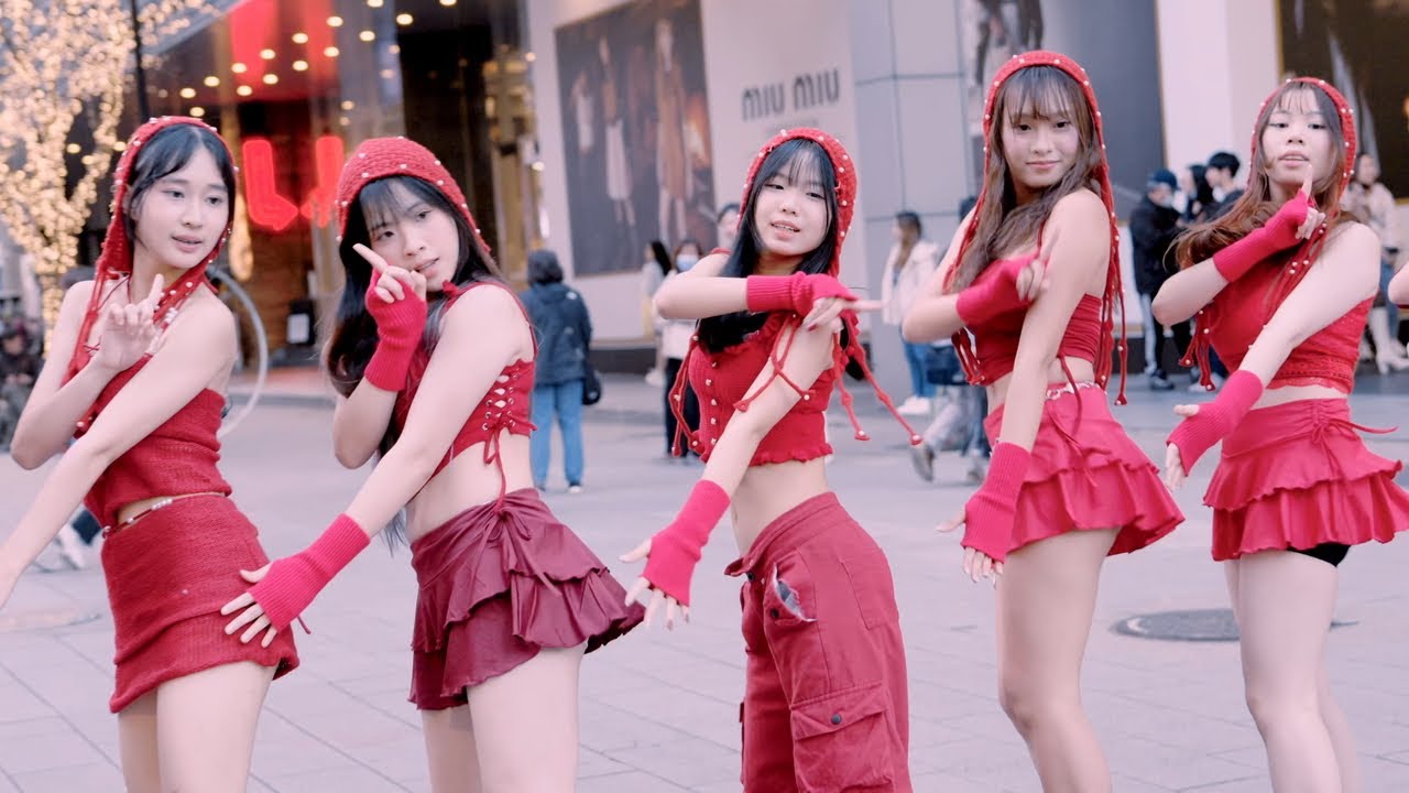TWICE 