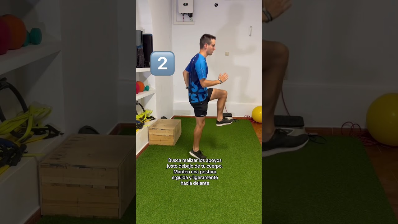 T&Eacute;CNICA de CARRERA 🏃🏻&zwj;♂️Progresi&oacute;n Skipping #correr #tecnicadecarrera #atletismo