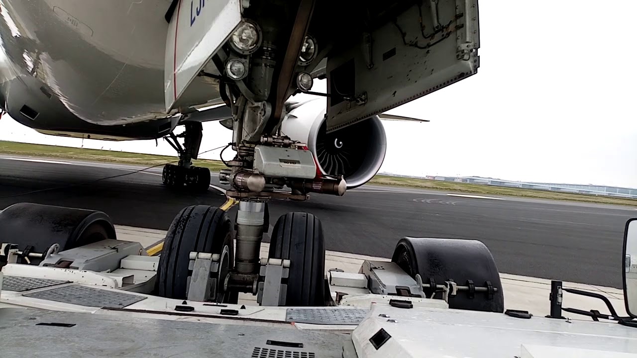 İstanbul New  airport push back