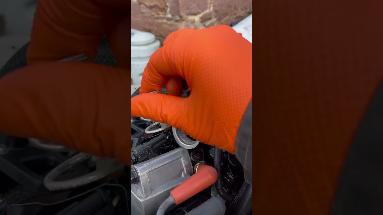 Evinrude ETEC Thermostat Removal 