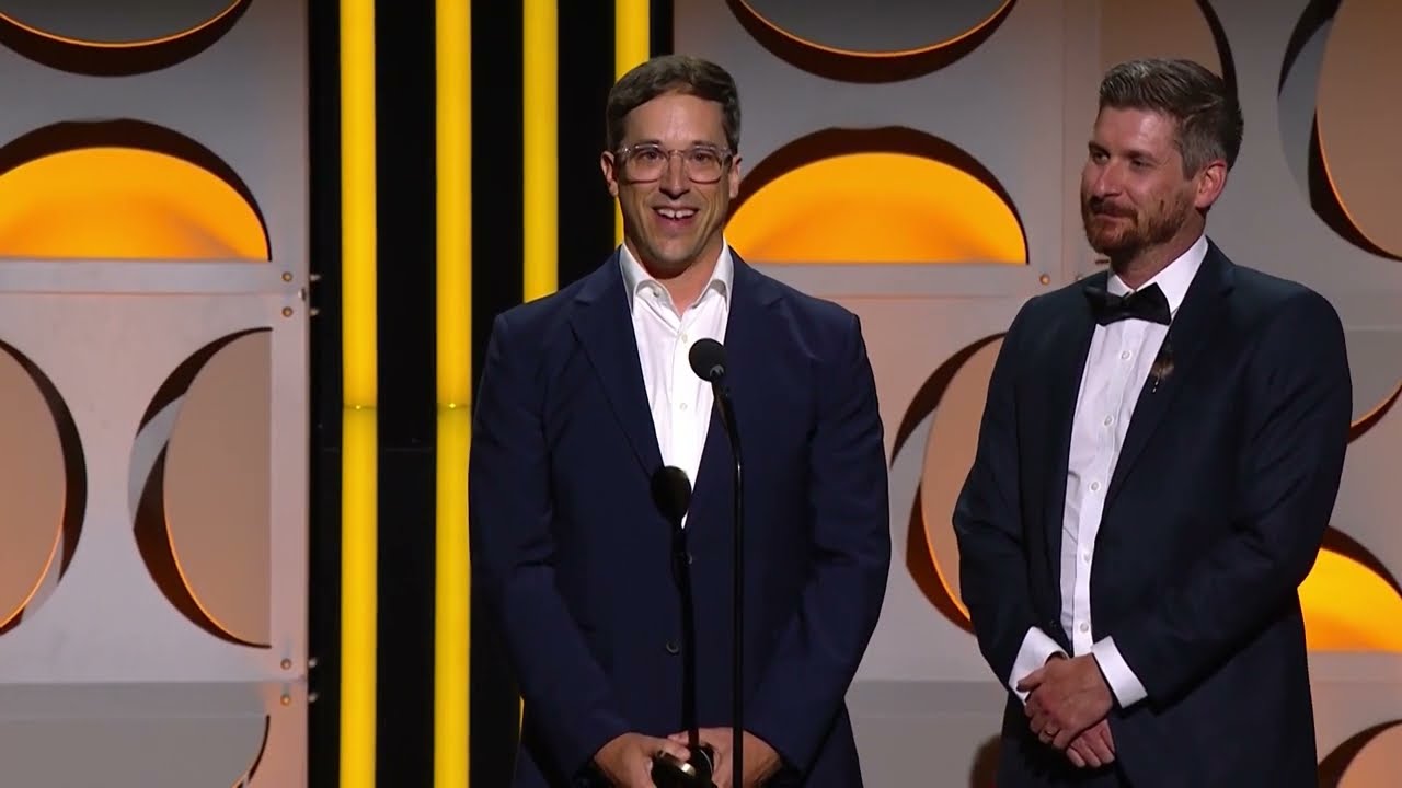Josh Greenbaum Accepts the Peabody for Will & Harper