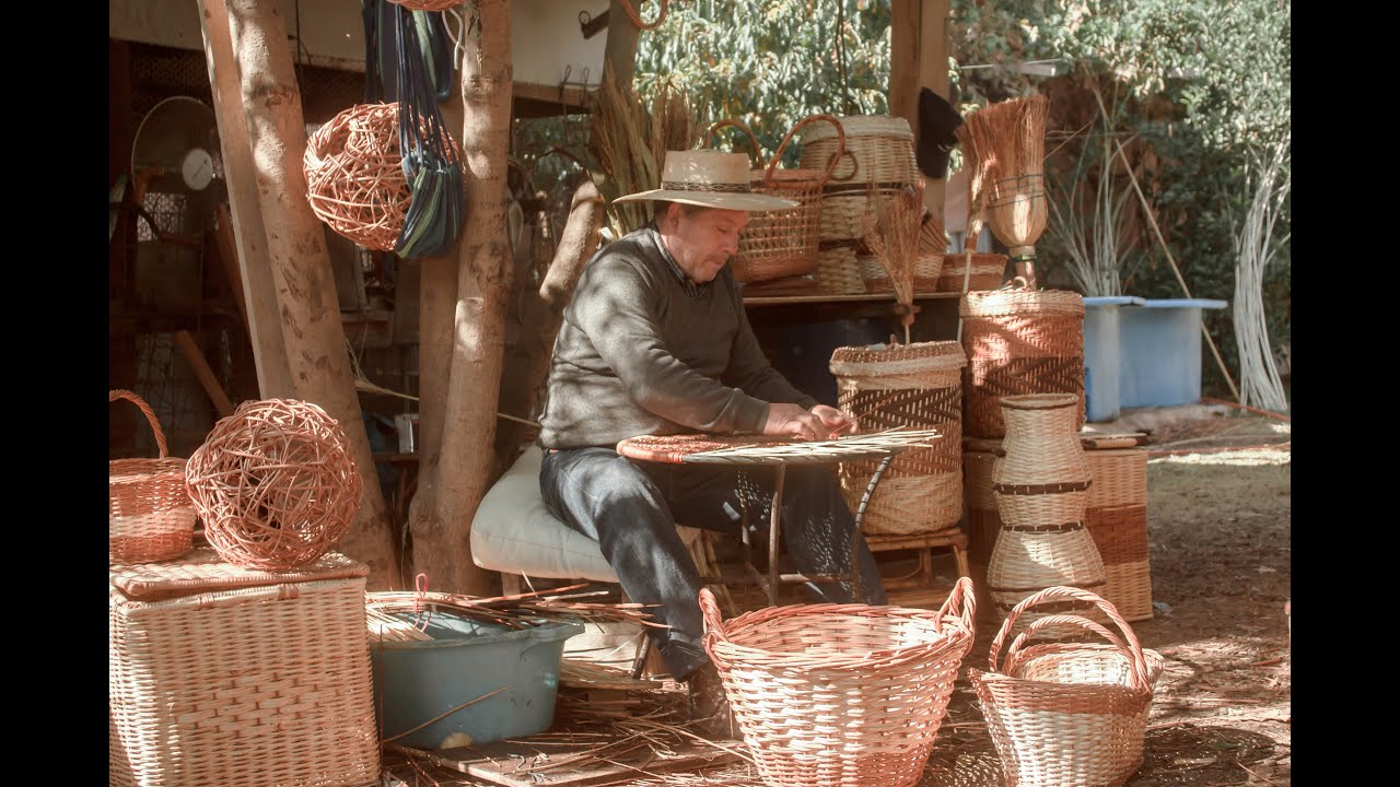 Capítulo 1 - Artesano en mimbre - Gustavo Mejías (Montino).