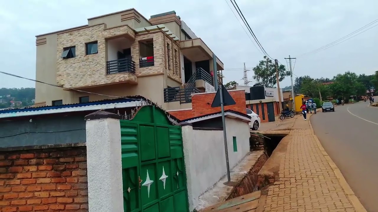 inzu zinjiza 500k nyamirambo zirashaka M40 tel0787690288