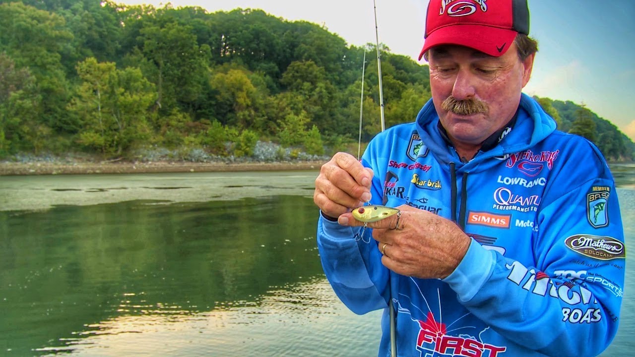 How to Work Lipless Crankbaits to Trigger Bass Anytime