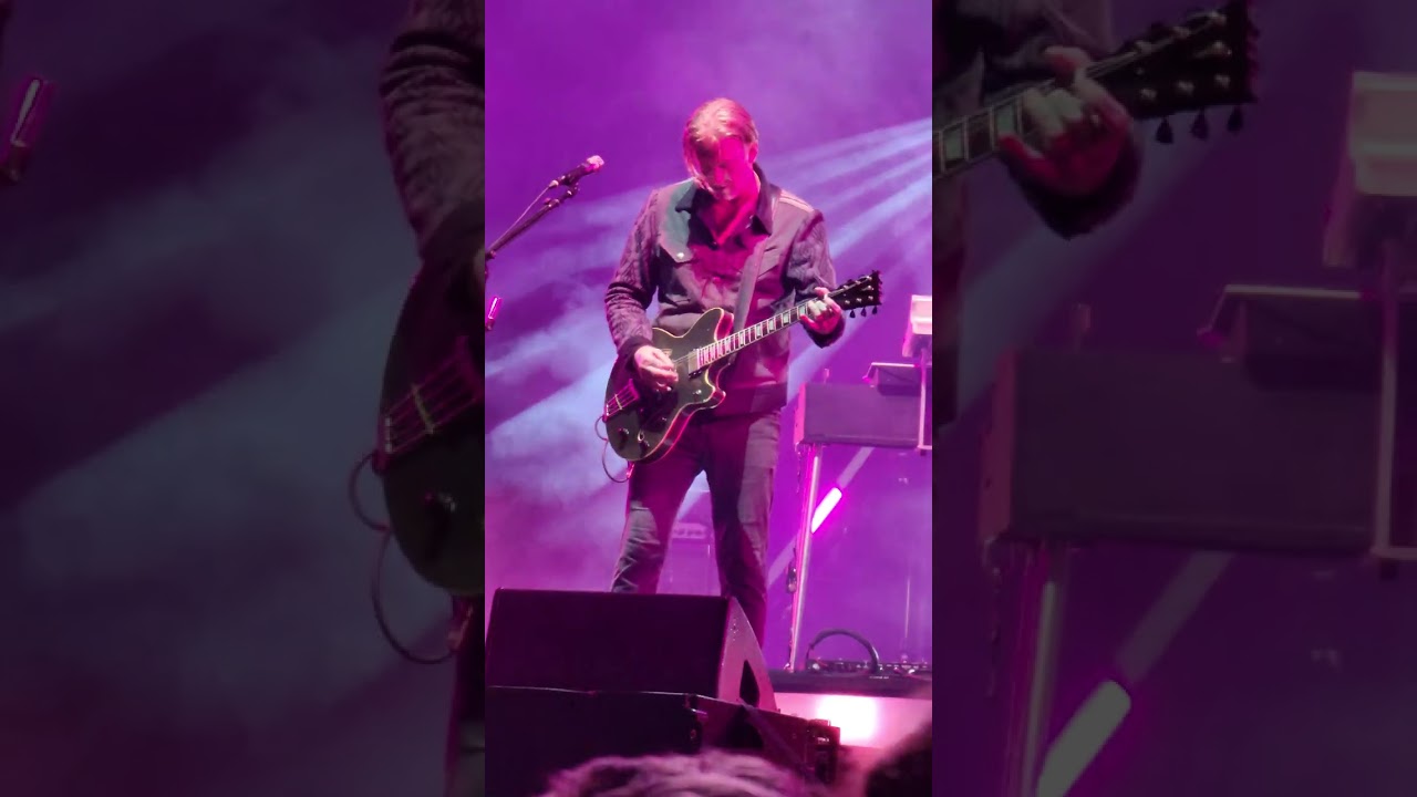 Make It Wit Chu clip (with Miss You - [The Rolling Stones]) - Queens of the Stone Age Riot Fest 2023