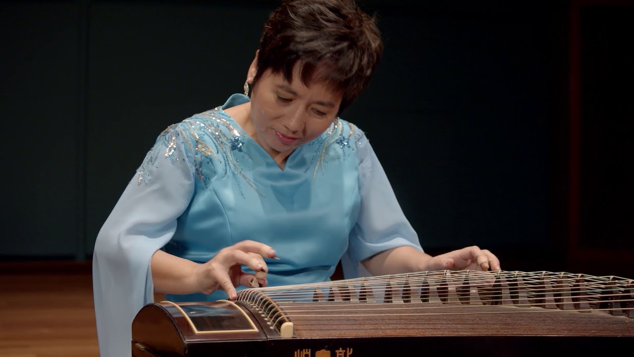 古筝协奏曲 Guzheng Concerto《乡韵》Tunes from my Hometown - 尹群演奏 Performed by Yin Qun