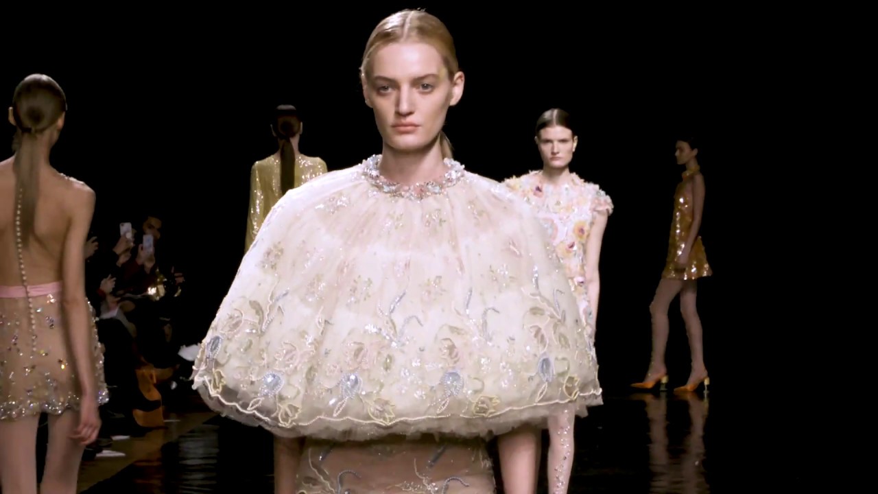 Celia Kritharioti Couture SS19 