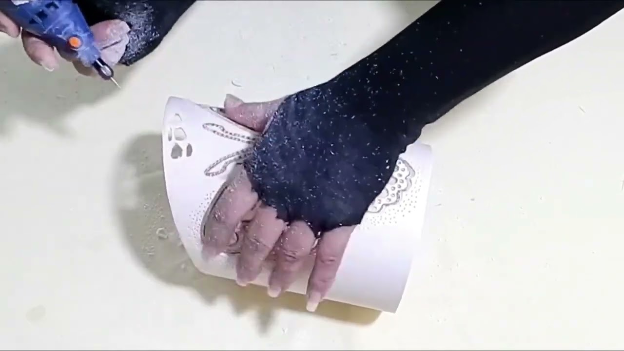 Aprenda fazer uma belíssima  luminária de pvc
