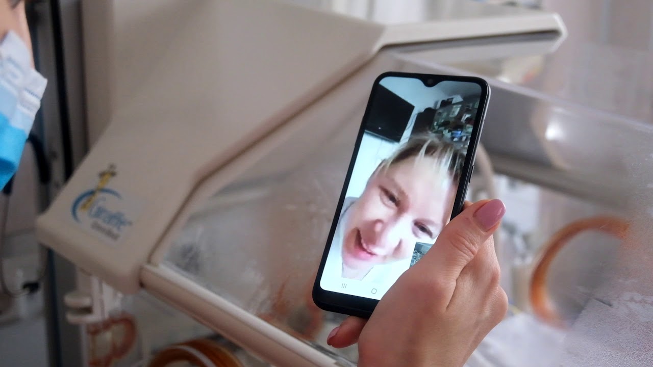 Открытая реанимация в ЧОДКБ: родители общаются с детьми через Viber