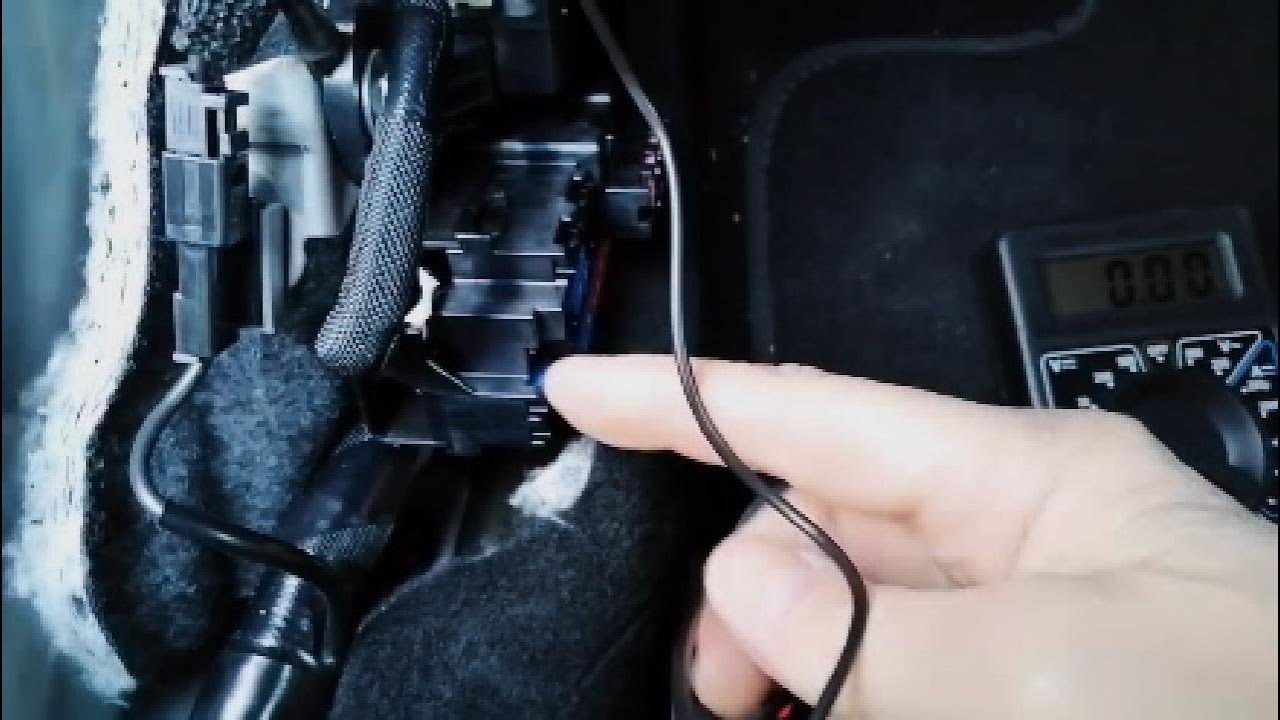 Mazda 3 2019 onward ,how to install a dash cam to your fuse box,simple guide.