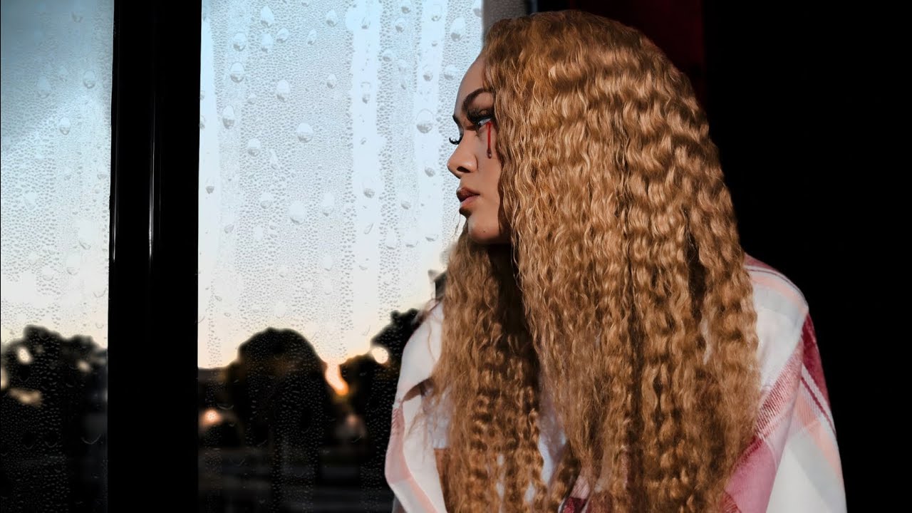 Aleksa Safiya - Waiting (Official Audio)