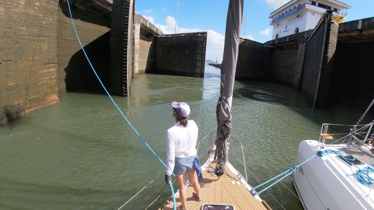 Be a PANAMA CANAL line handler! Part 5 Sailing 10k mi aboard ALLURES with Bremily and friends