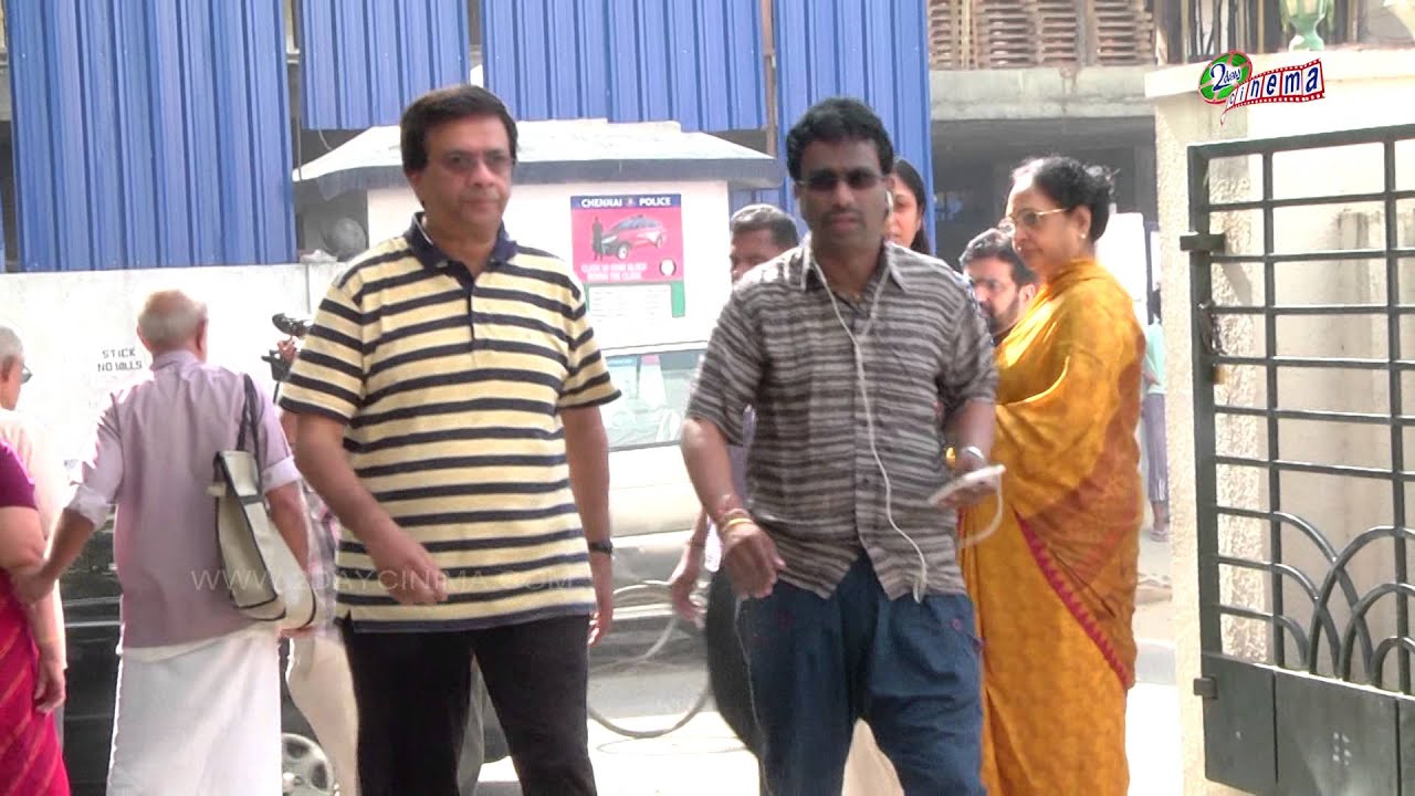 Director K Balachander's son Kailasam Funeral