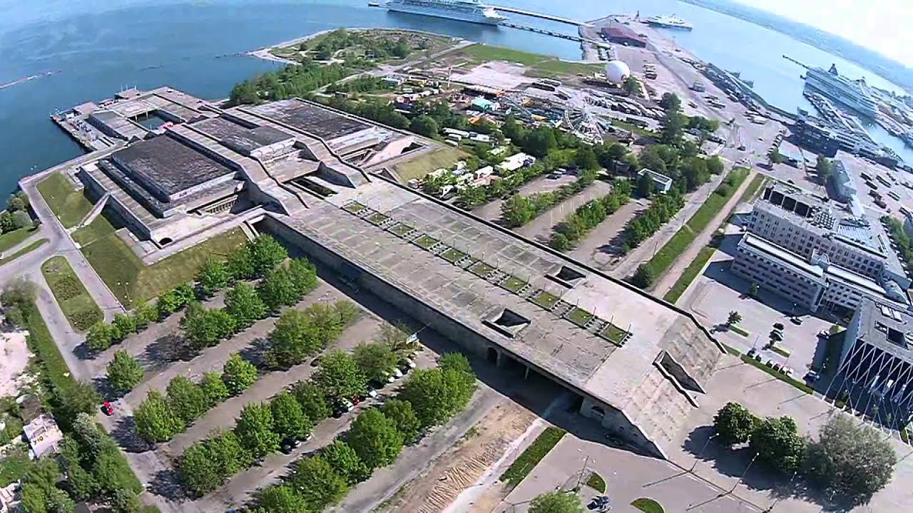 Tallinn City Hall area / Горхолл Таллин/ Tallinna Linnahall