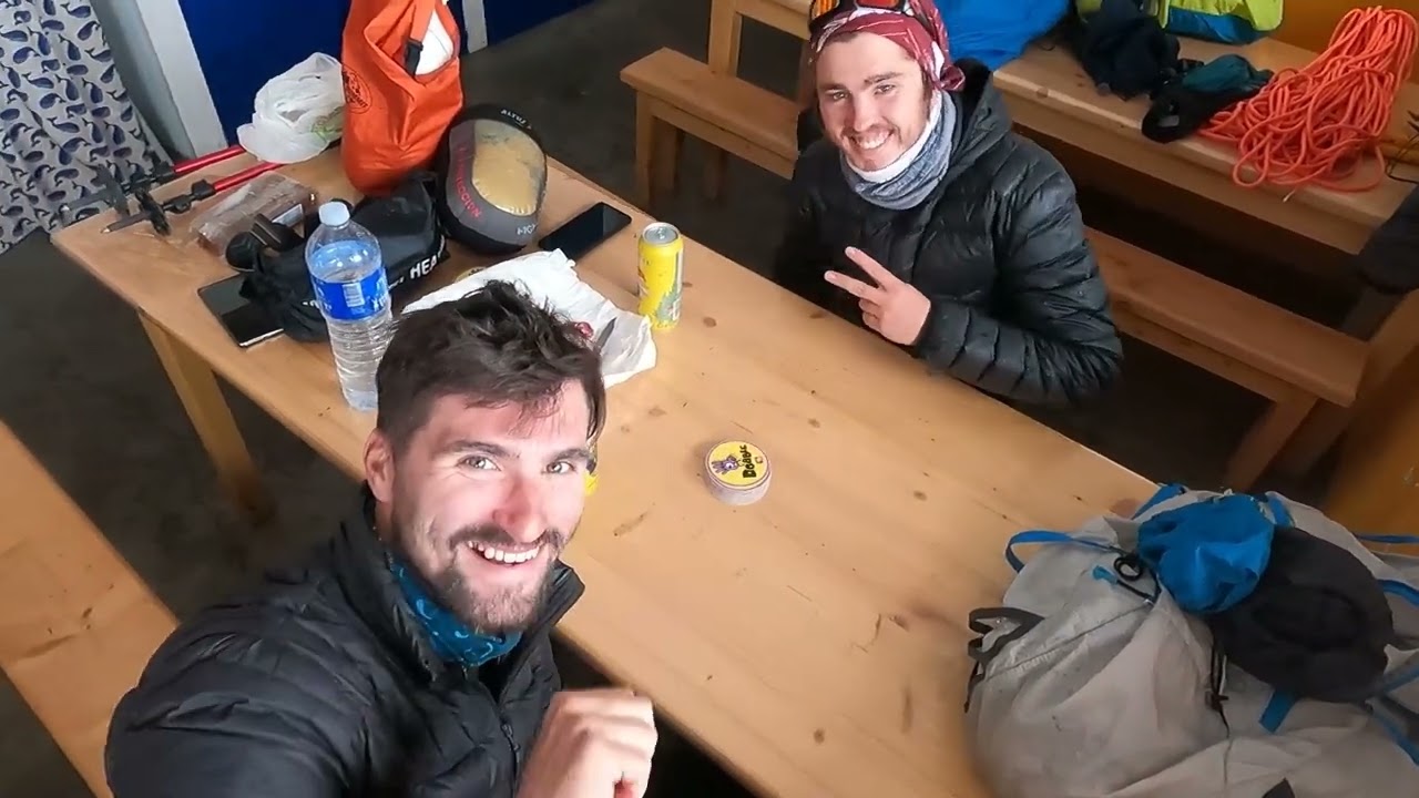 Vol montagne / Alpinisme au pic du MAUPAS