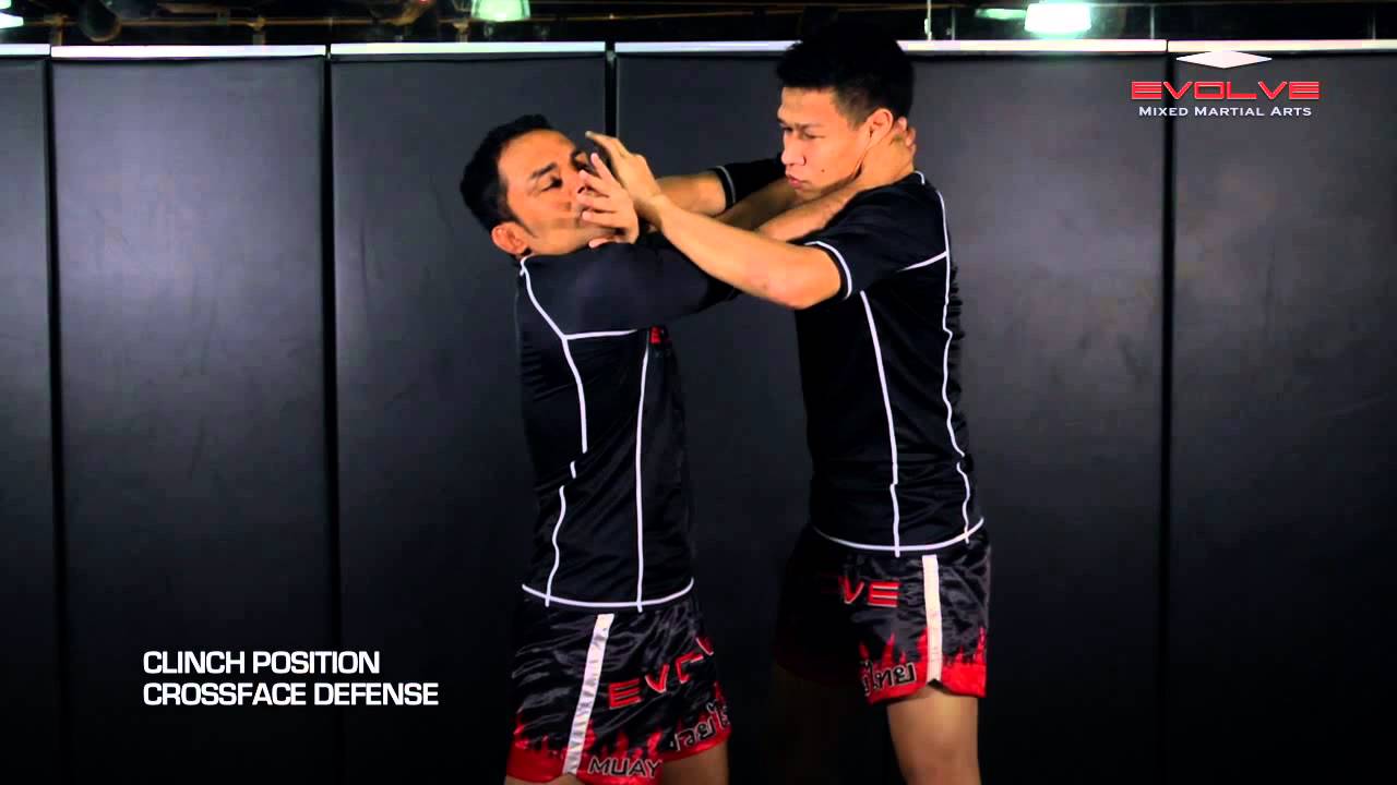 MUAY THAI: 6 Basic Muay Thai Clinch Positions | Evolve University