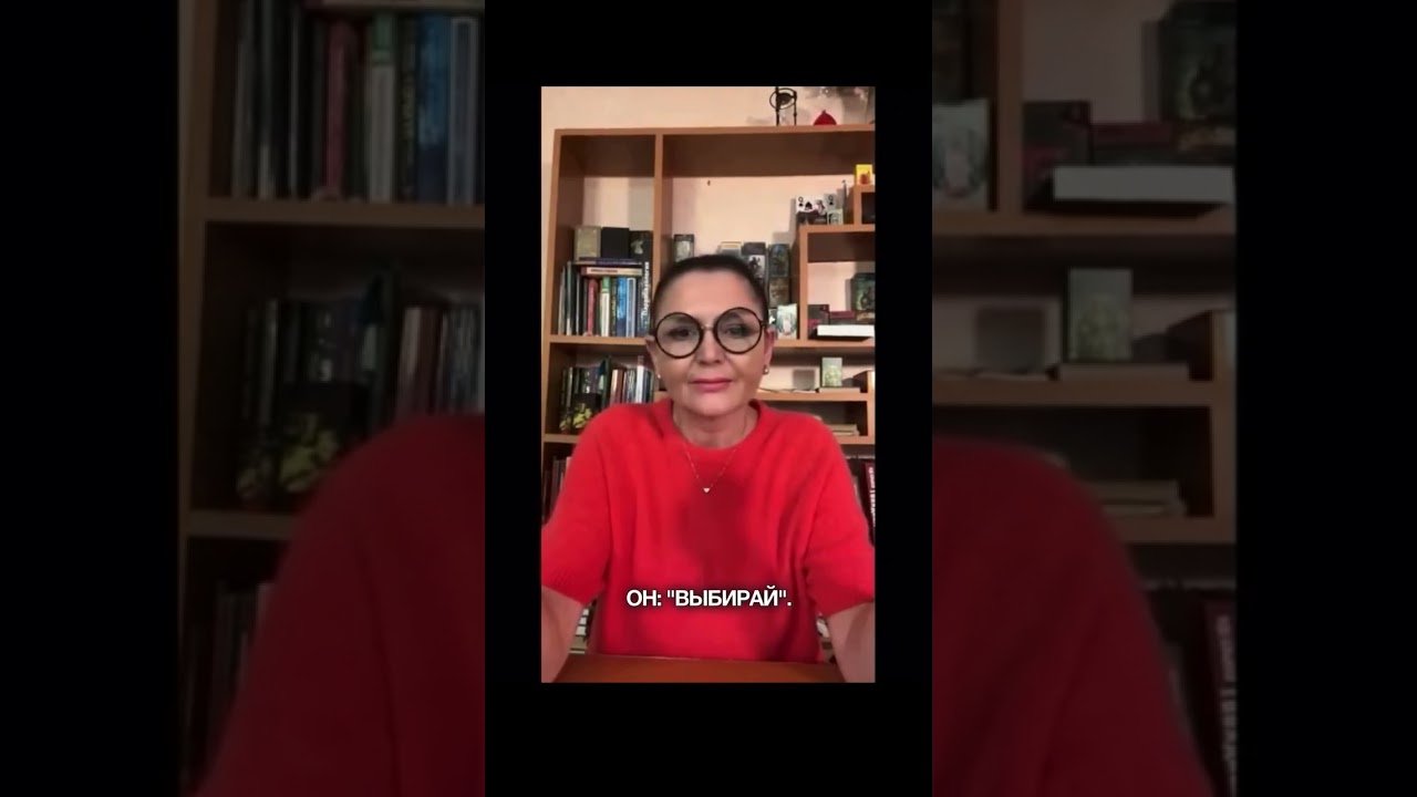 💬Мы часто запрещаем себе маленькие радости, называя их «пылесборниками» или «хренью