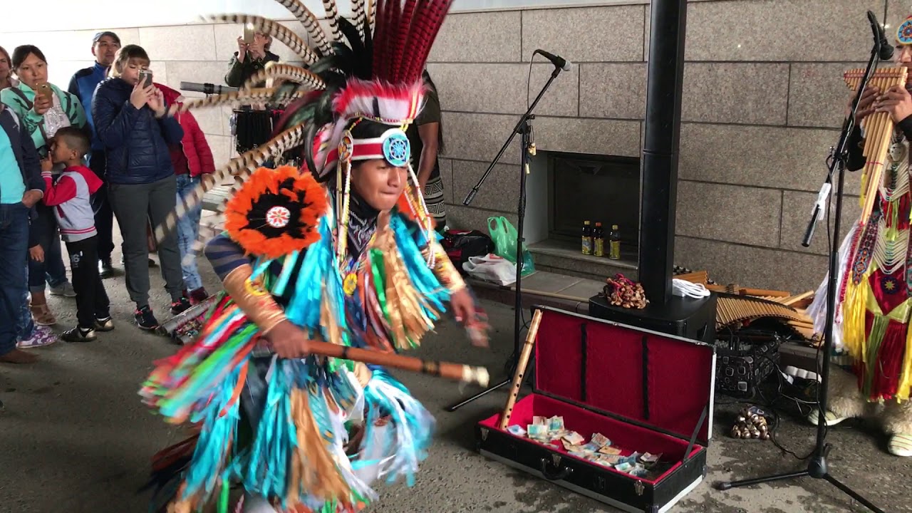 Hector Loza Music from Ecuador