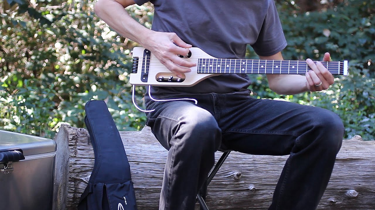 Traveler Guitar Ultra-Light 