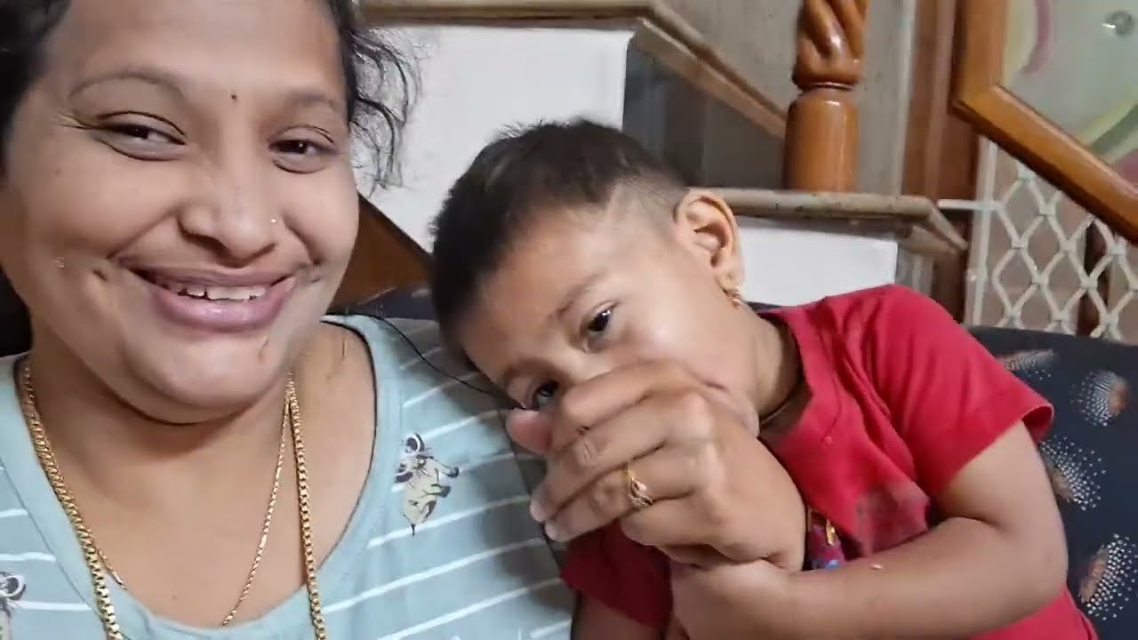 ಒಂದುವರೆ ವರ್ಷಕೆ ಯಾಕೆ ಹಾಲು ಬಿಡ್ಸಿದು ನಾನು?????ಮಗ Rhymes ಕಳ್ಕೊಂಡಿದಾನೆ... ನನ್ನ ಮಗ vedio ಅಲ್ಲಿ ಇರೋಲಾ ಯಾಕೆ?