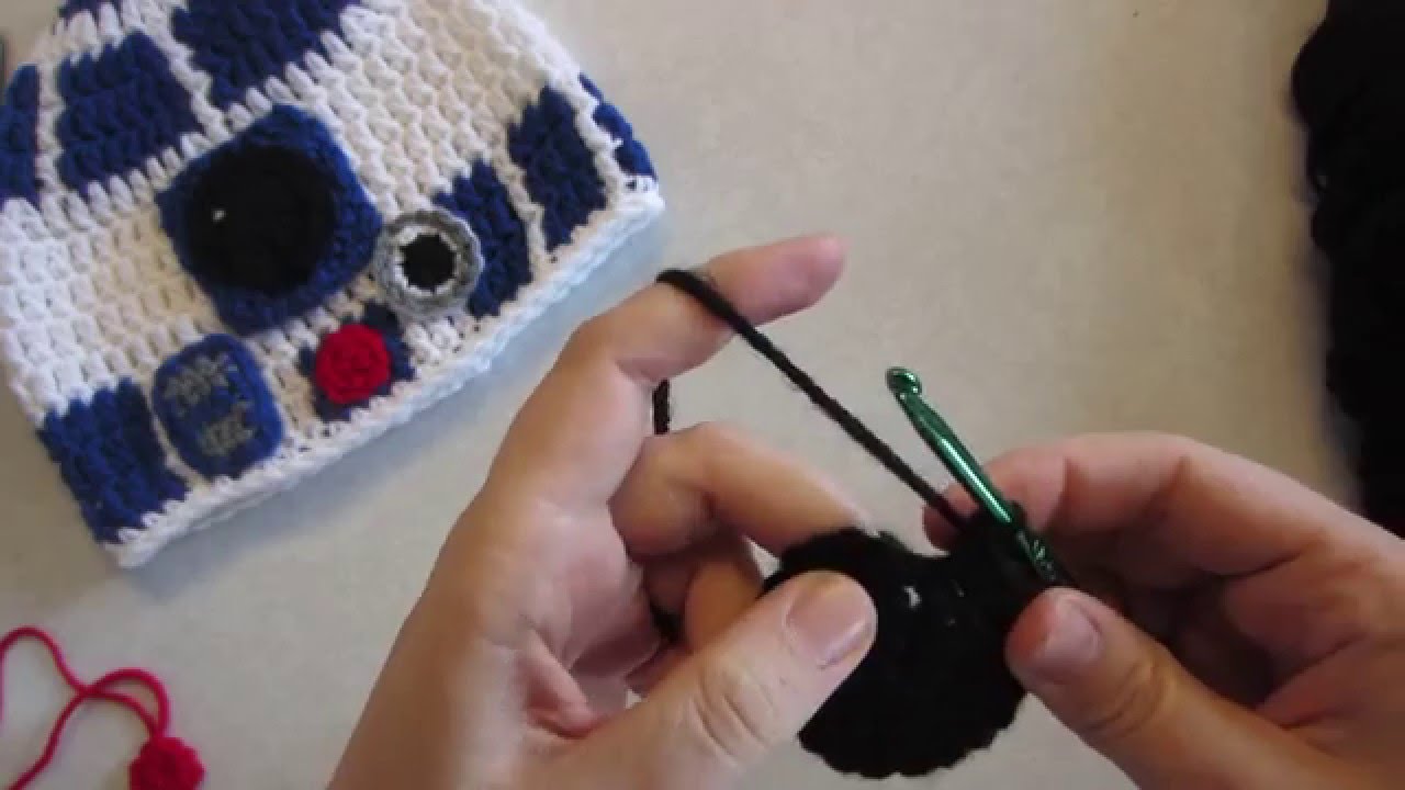 Part Two: R2-D2 Crochet Hat Tutorial inspired by Star Wars