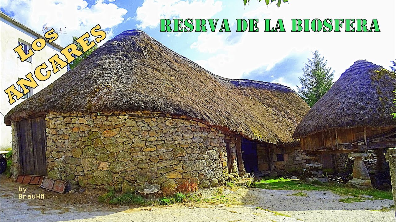 Los Ancares: Reserva de la Biosfera. Cand&iacute;n, Balouta, Piornedo (la aldea de las pallozas).