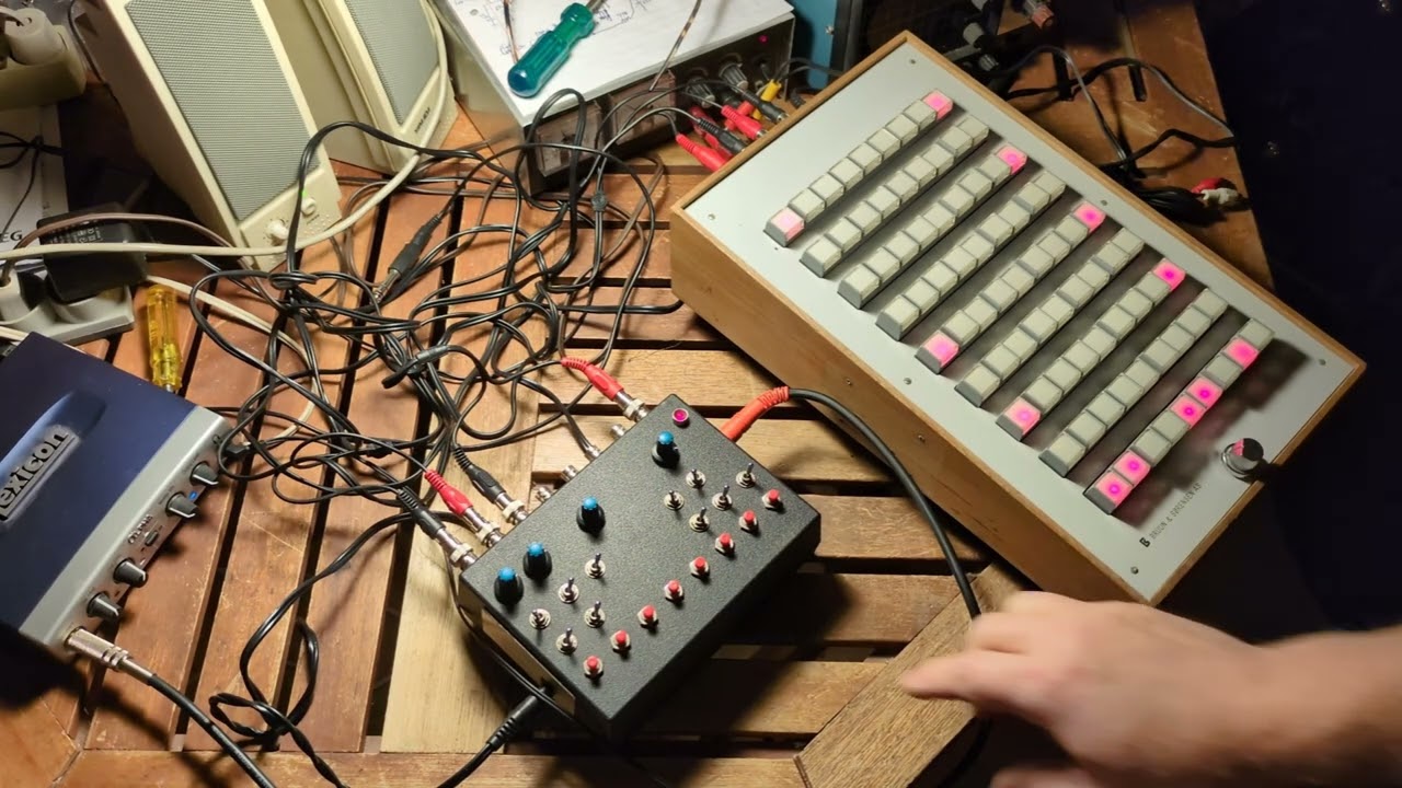 Figuring out the circuitry of my old drum synth
