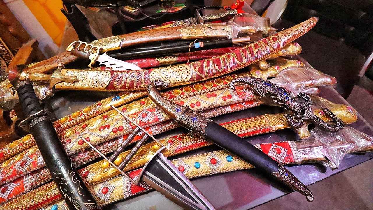 Indian Sword Market Delhi New फिल्मी तलवारे,बंदुके,छुरा ,छुरी Indian Weapones Market Delhi NCR