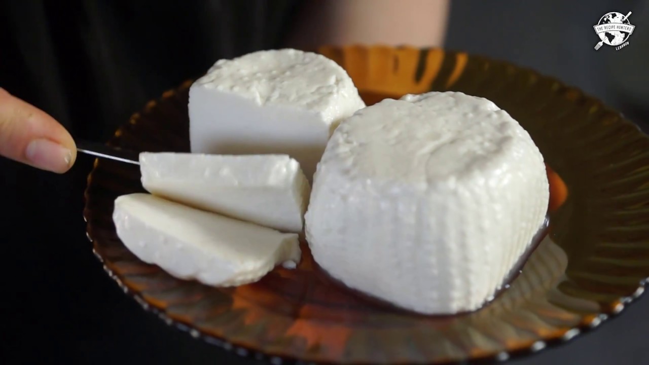 How to Make Lebanese White Cheese or Jebneh Bayda!