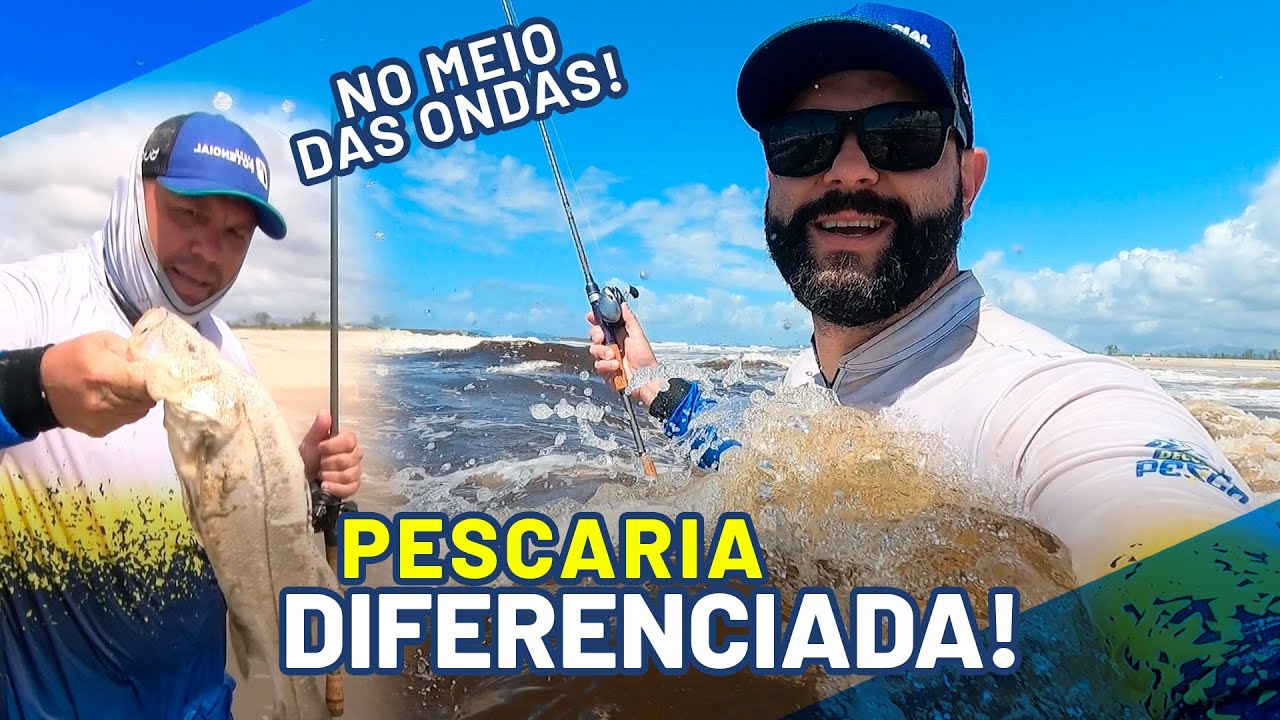 Pescando na praia DENTRO DA ÁGUA atrás dos ROBALOS com o parceiro JONAS!  em ITAPOÁ - SC