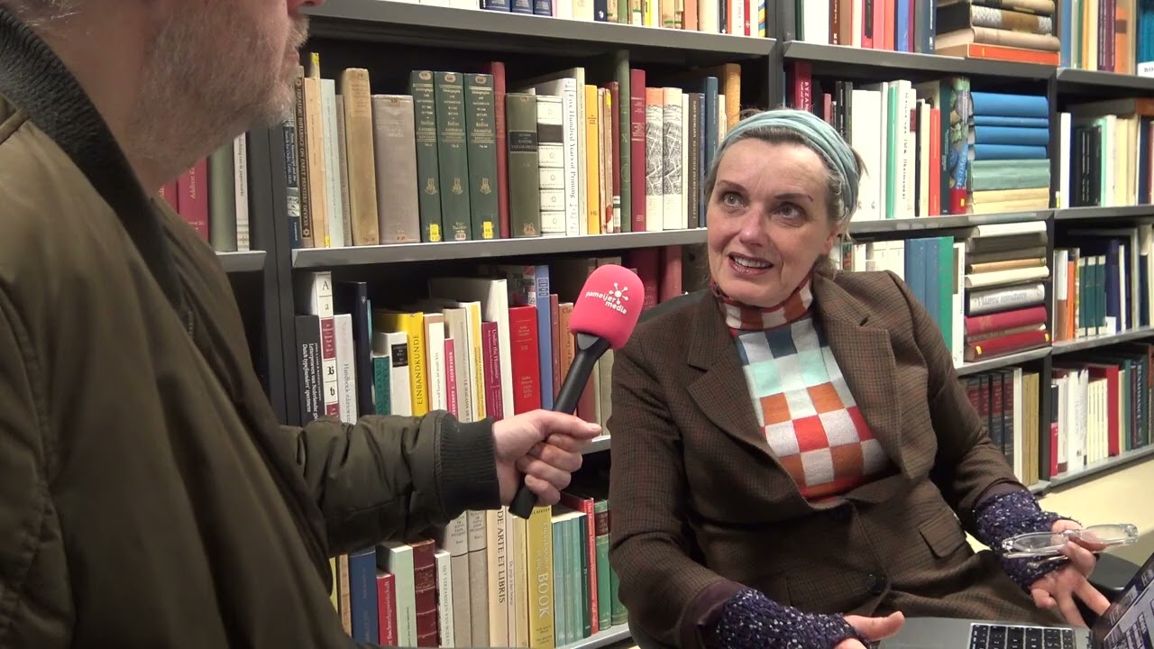 STADSDICHTER - Anne Vegter was in 2022 de stadsdichter van Rotterdam
