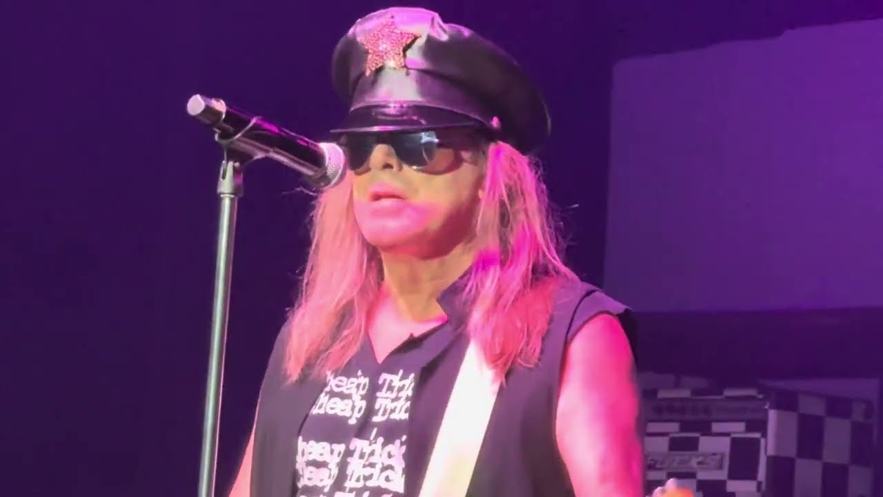 Cheap Trick - Twelve Gates (live in Lynn, MA 10/25/25)