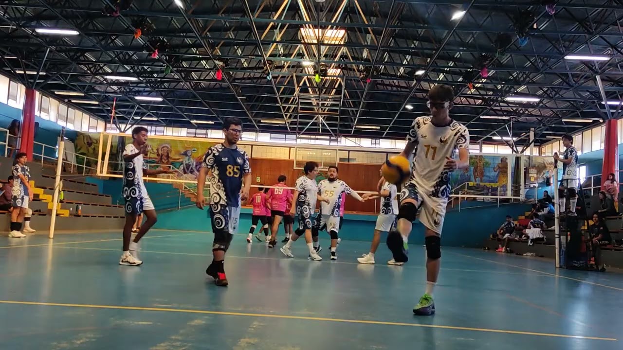 RAPA NUI #Massonui vs Kimi Te Re#Bajo Las Miradas de los Moai#🏐🔥