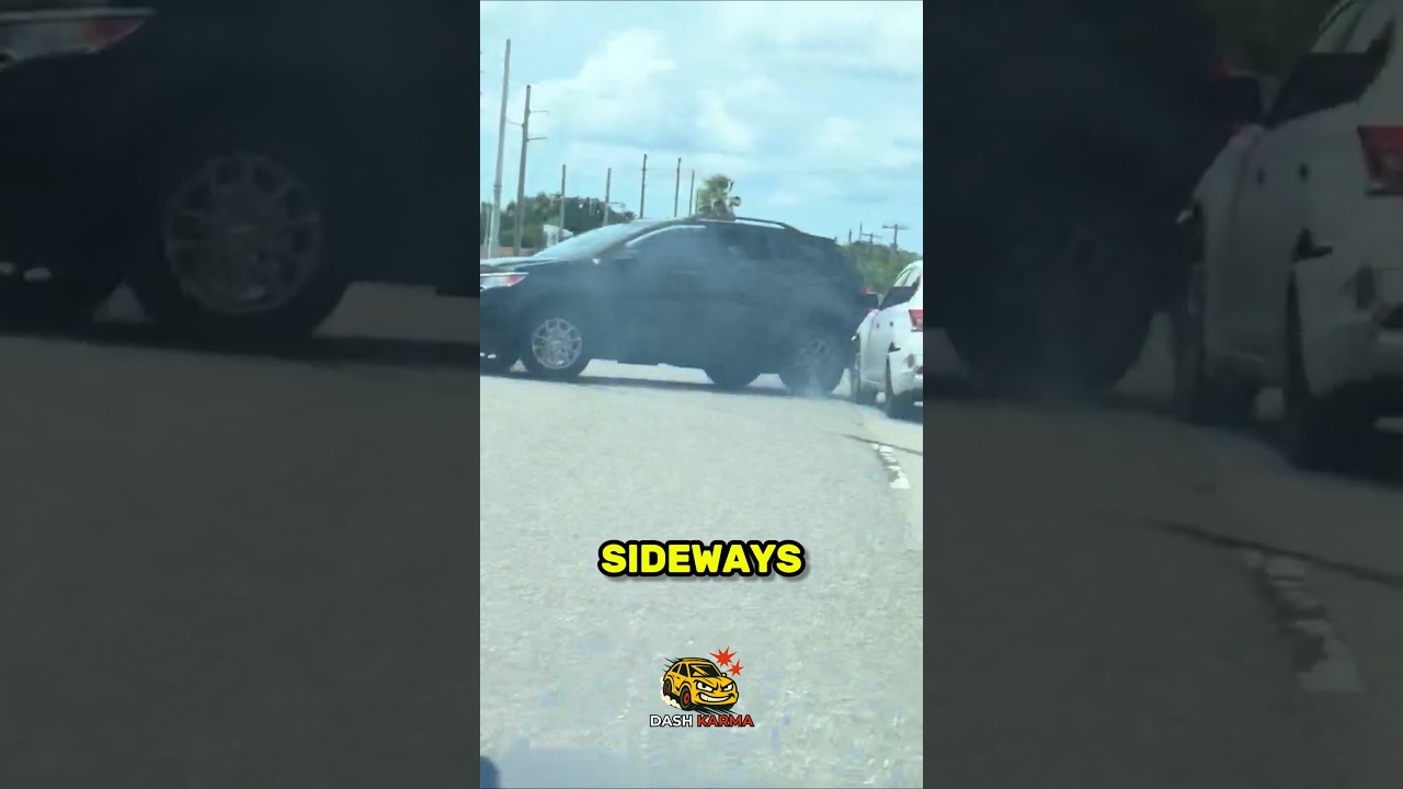 CRAZIEST ROAD RAGING MOMENT You Will See Today 😱 