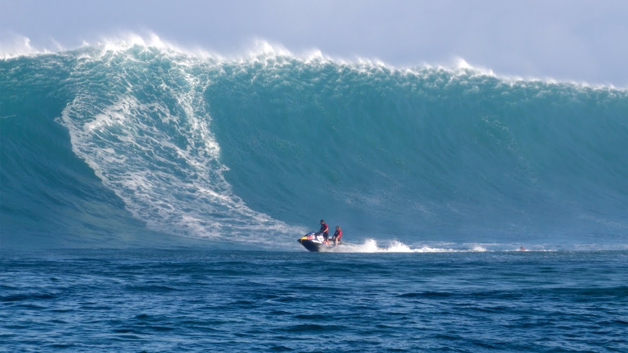 Tow Surfing 50ft+ Hawaii Biggest Swell in Years (I'm Terrified)