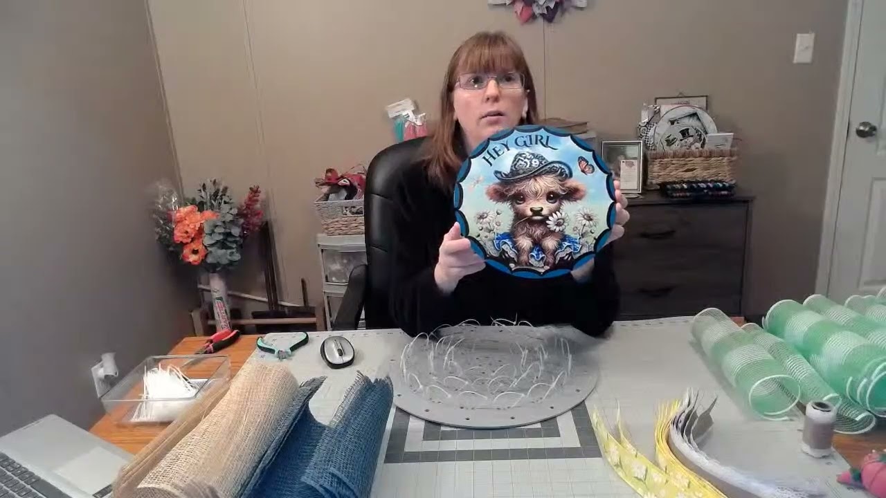 Highland Cow wreath tutorial.