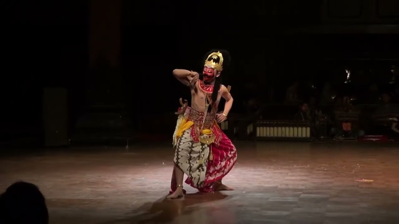 Ujian pembawaan  Tari Klono Topeng (angkatan 2015) ISI Surakarta