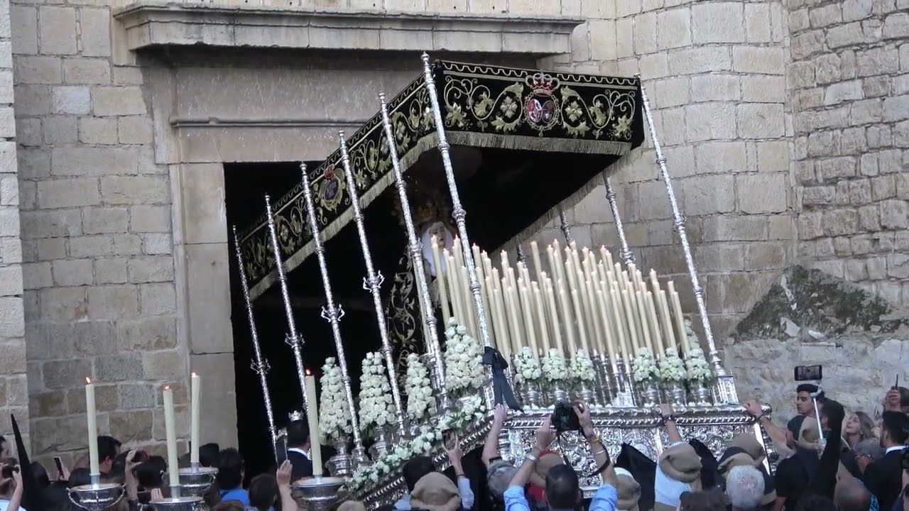Salida Virgen de los DOLORES del Santo SEPULCRO Jaén 2023