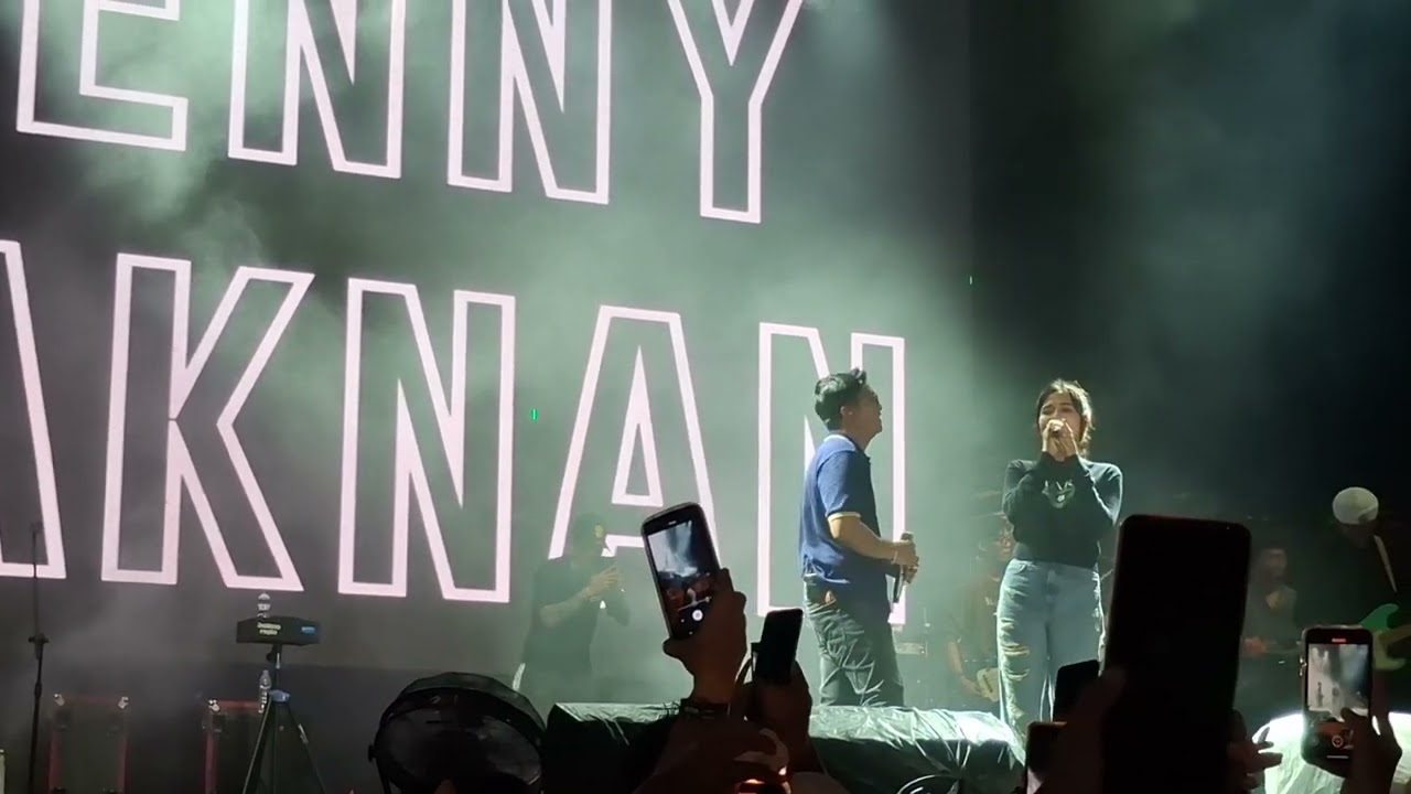 SINARENGAN - Denny caknan feat Bella bonita - Live Serpong Tangerang