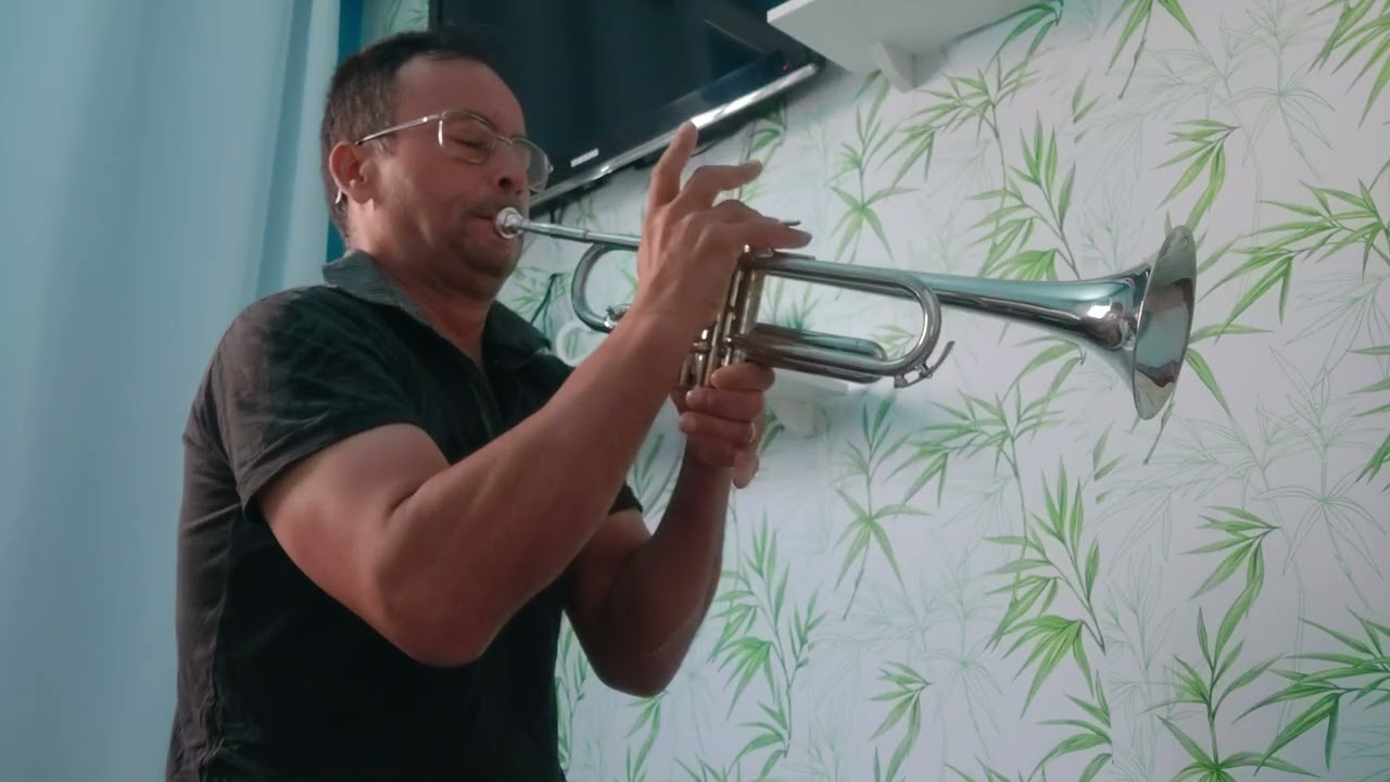 Hino 55. Paz seja em vós. Playback lindo do irmão Fernando 