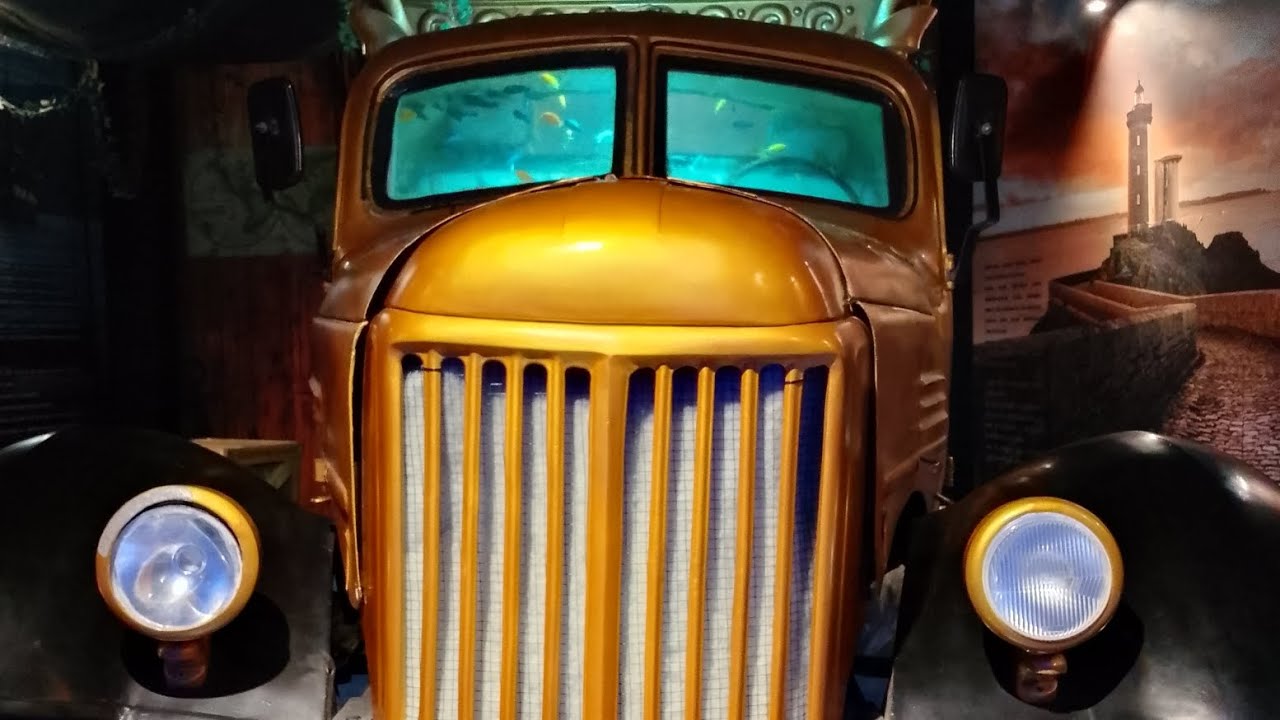 Kali ini aku bukan buat vidio game tapi video jalan jalan