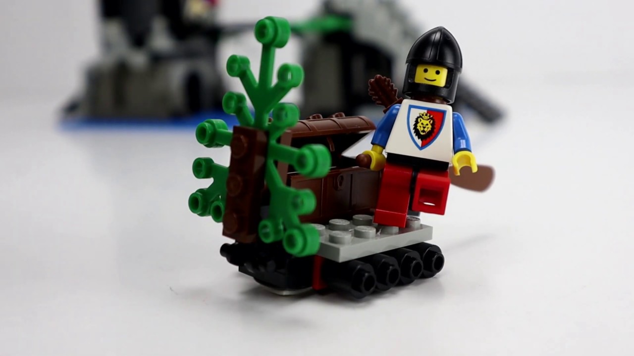 Lego 6078 Royal Drawbridge Showcase